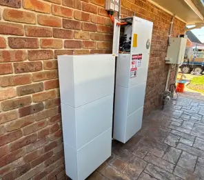 Installed Growatt battery on wall.